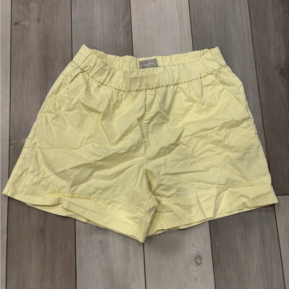 Everlane Easy Short in Yellow size 10